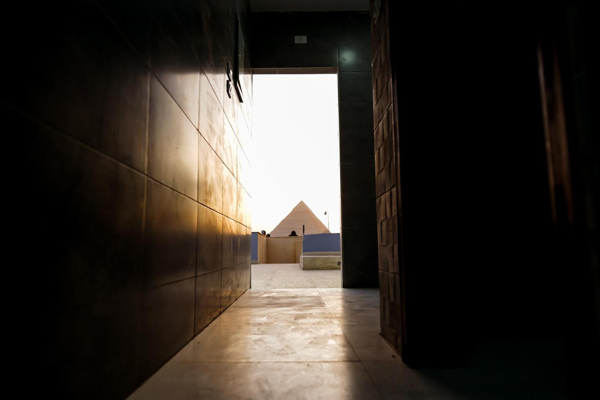 Pyramids Hotel Kafrat al Jabal Exterior photo
