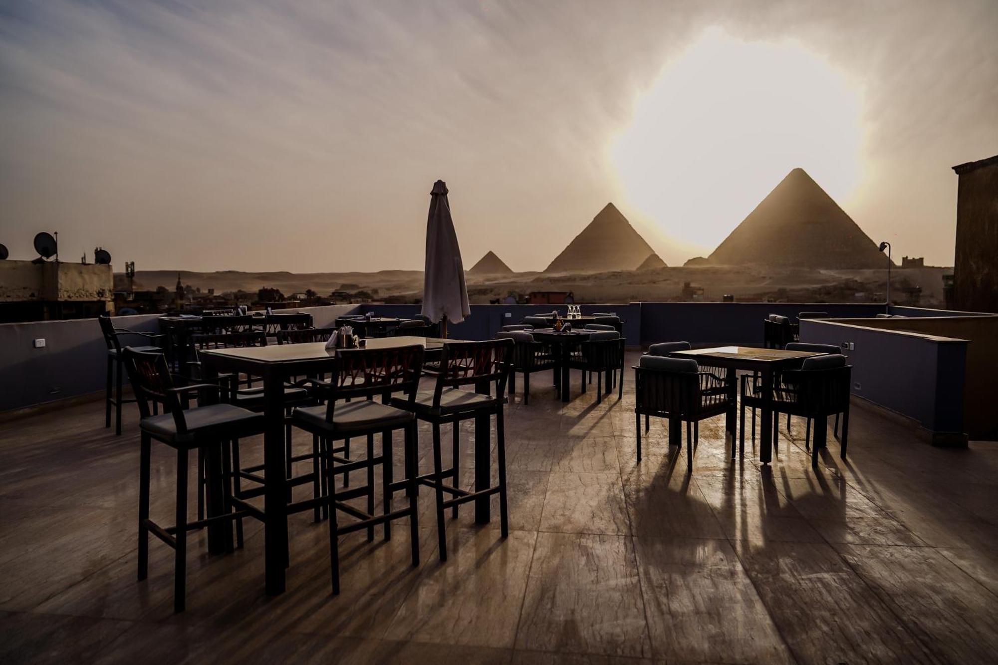 Pyramids Hotel Kafrat al Jabal Exterior photo