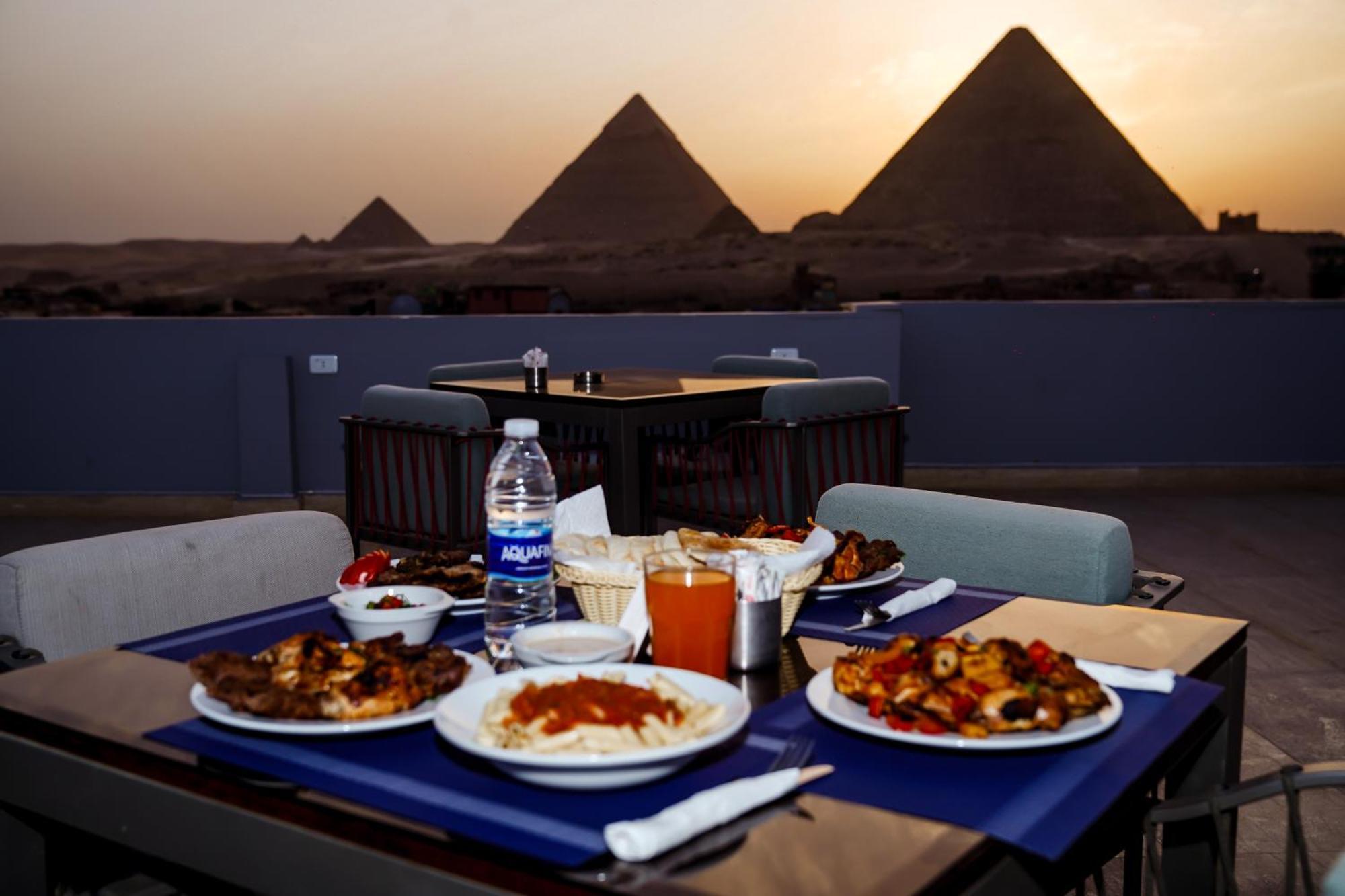 Pyramids Hotel Kafrat al Jabal Exterior photo