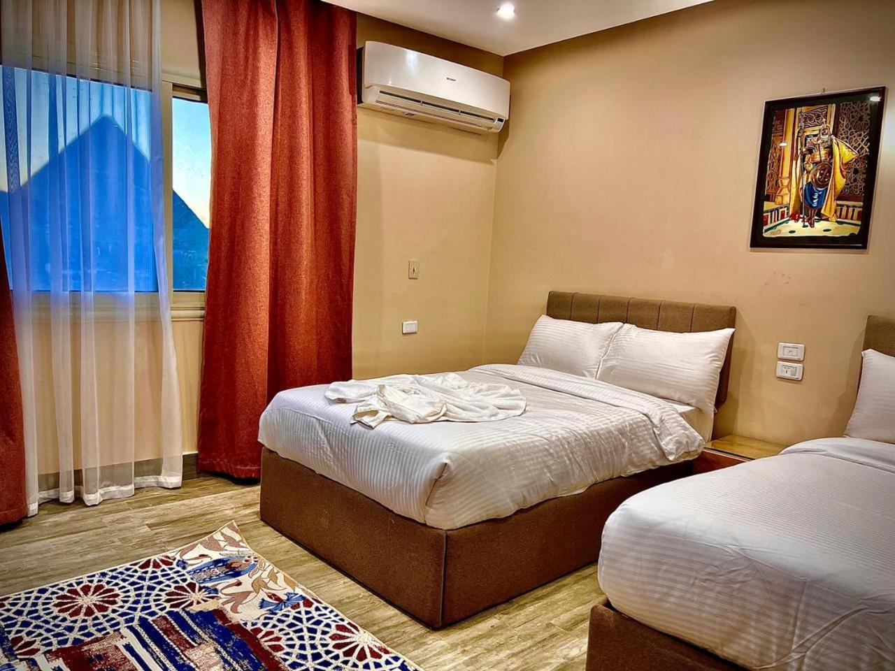 Pyramids Hotel Kafrat al Jabal Exterior photo