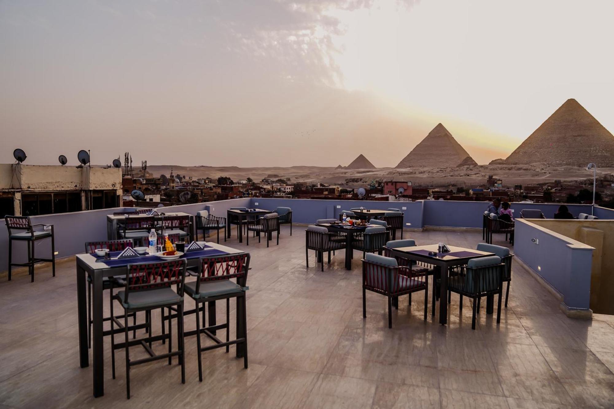 Pyramids Hotel Kafrat al Jabal Exterior photo