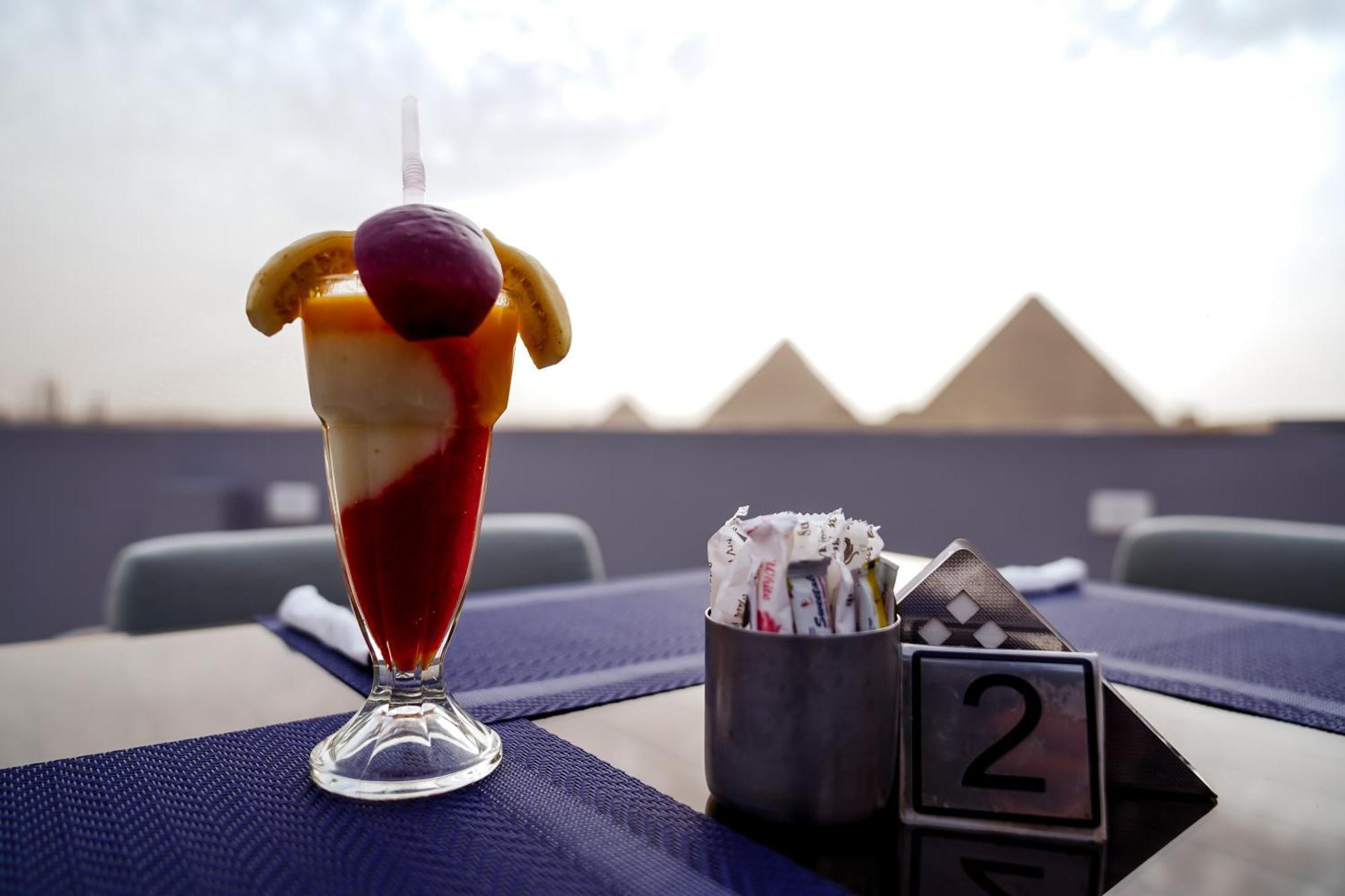 Pyramids Hotel Kafrat al Jabal Exterior photo
