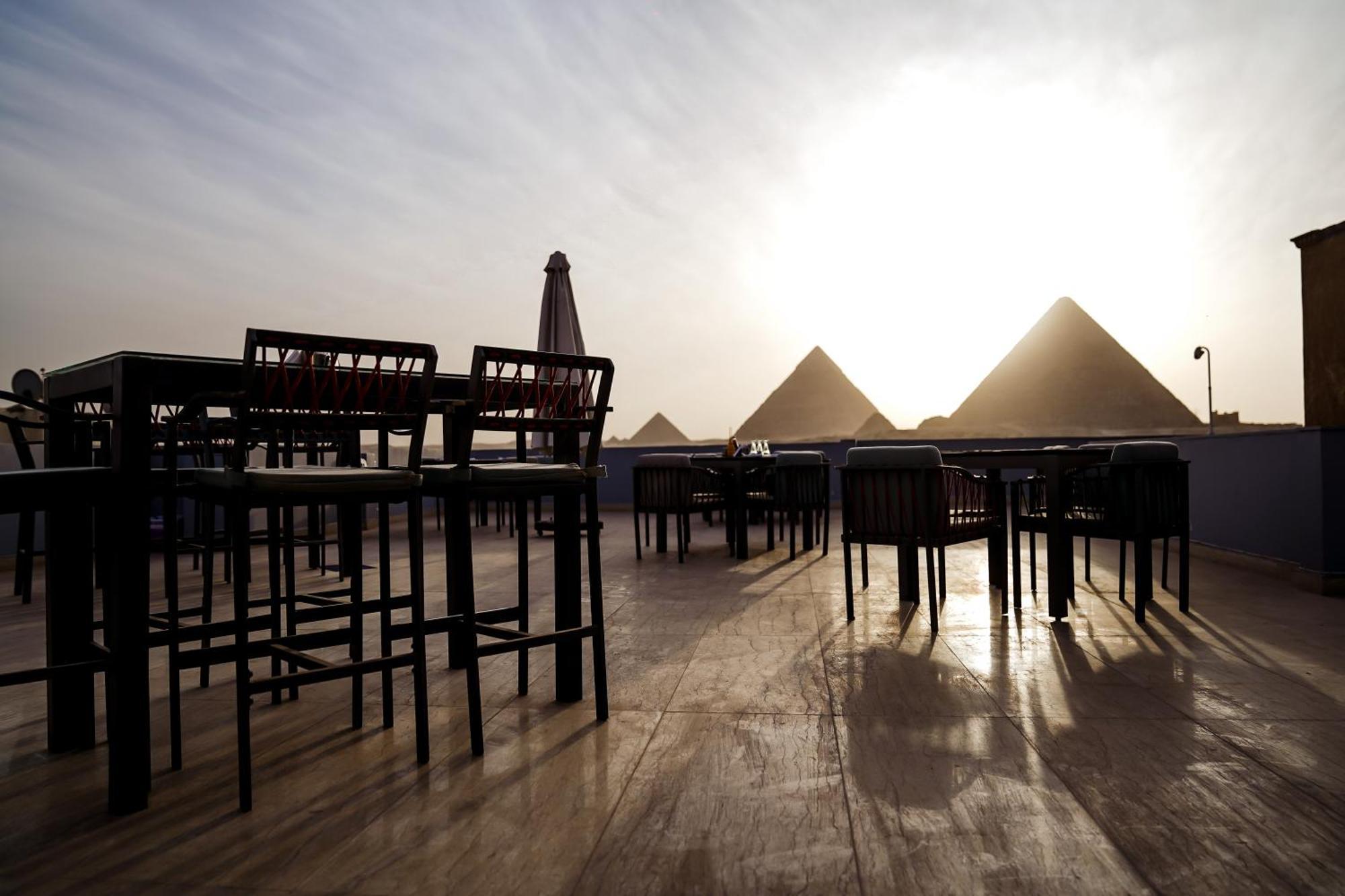 Pyramids Hotel Kafrat al Jabal Exterior photo