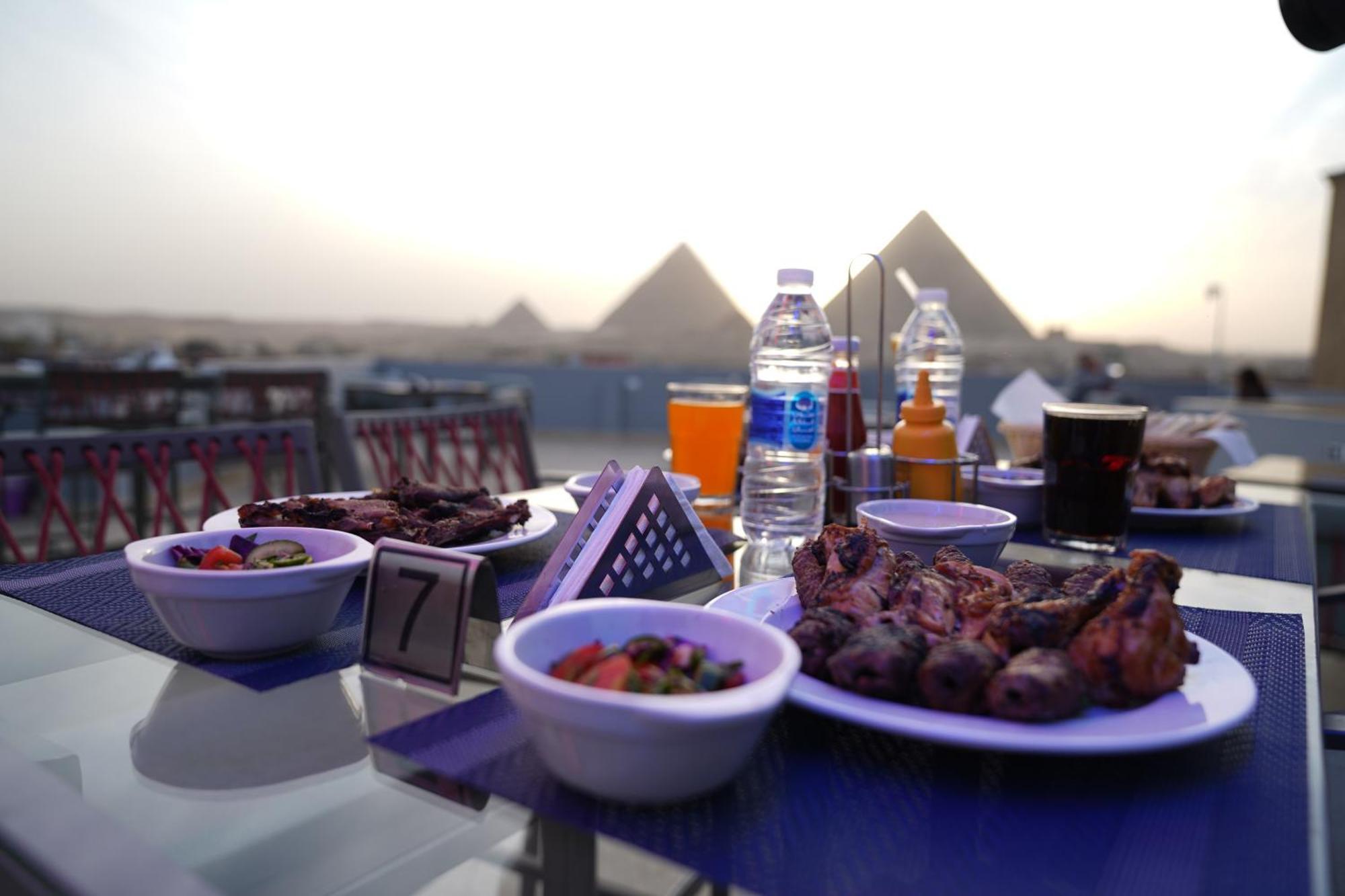 Pyramids Hotel Kafrat al Jabal Exterior photo